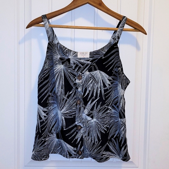 Tropical Palms Top - Picture 1 of 3